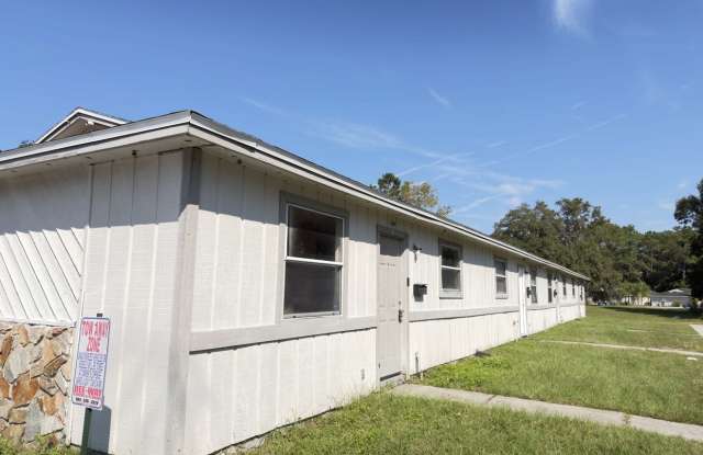 4237 Moncrief Rd W #2 photos photos