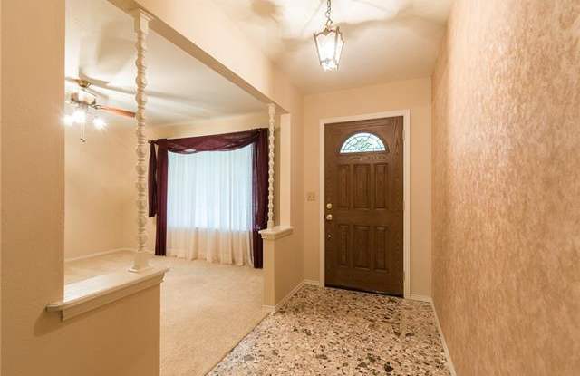 1013 Ridgefield Drive Gallery 2