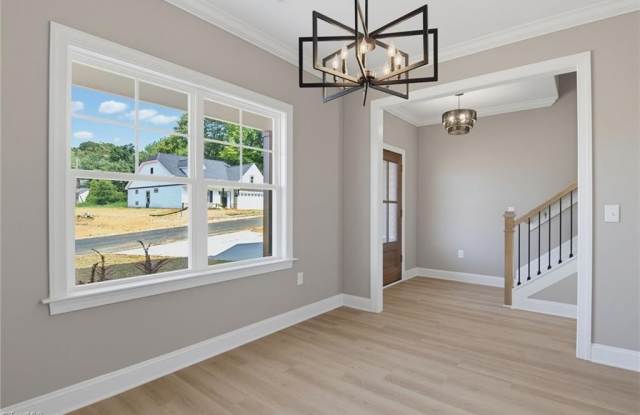 2103 Medhurst Drive Gallery 2