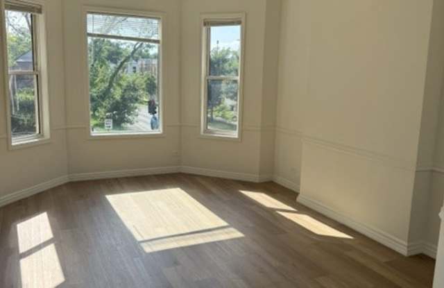 6601 S St Lawrence Ave photos photos