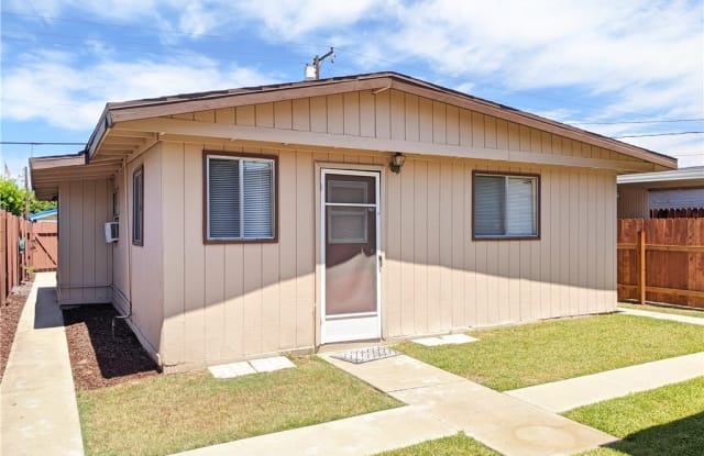 405 S Orange Avenue 1/2 - 405 S Orange Ave, Brea, CA 92821