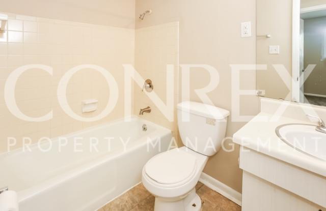8430 Skyway Drive Gallery 3