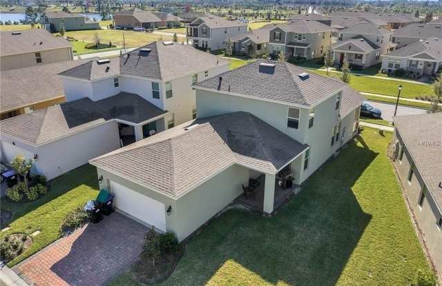 16067 PEBBLE BLUFF LOOP Gallery 4