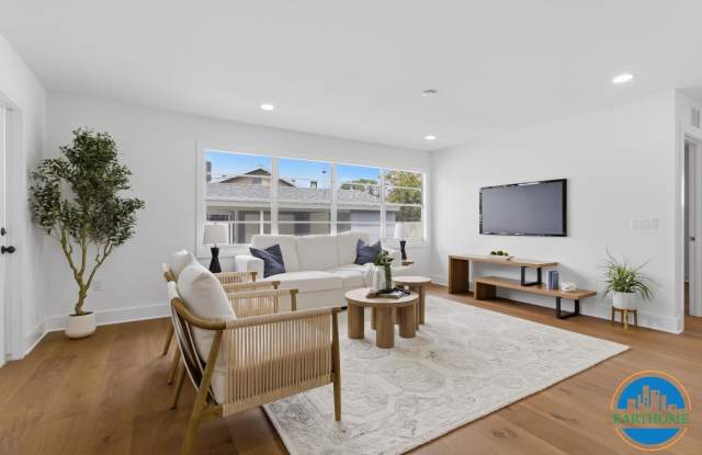 3015 W North B St photos photos 3015 W North B St photos photos