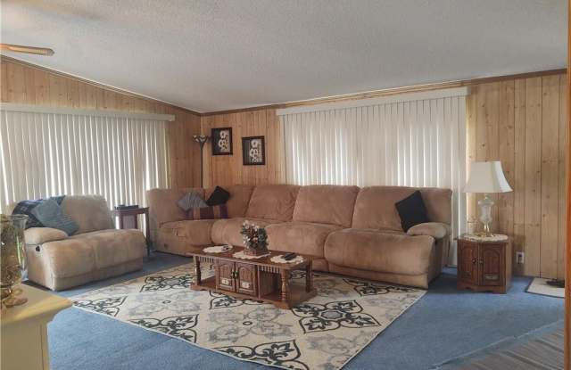 63539 Mount Olivett Rd Gallery 2