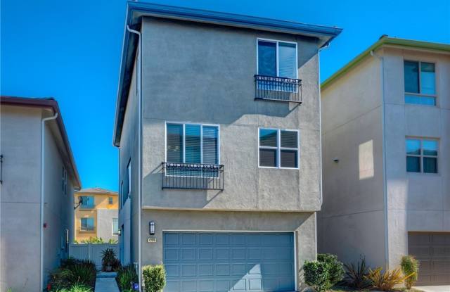 12010 Rock Creek Court - 12010 Rock Creek Court, Hawthorne, CA 90250