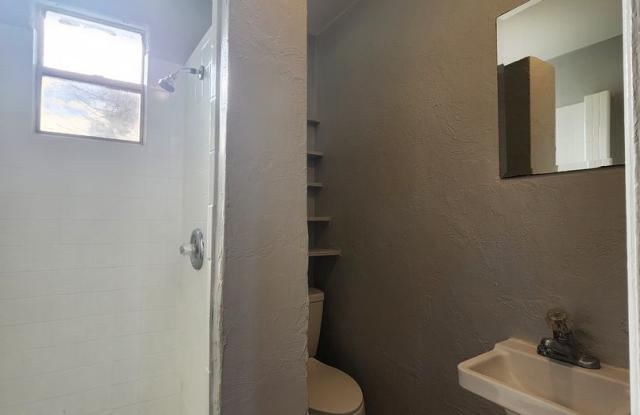 * HALF OFF 1ST MONTH'S RENT WITH 13 MONTH LEASE * Gallery 2