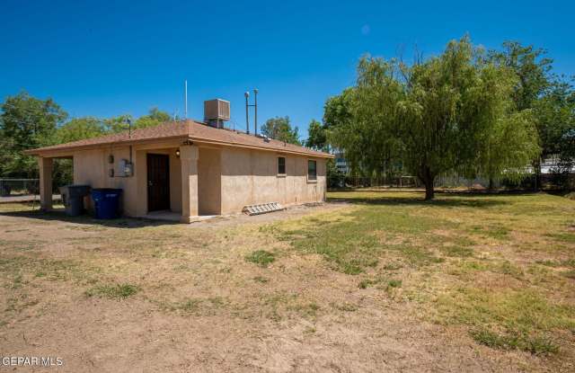122 Mahogany Lane photos photos