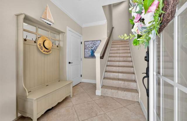 6080 MOORINGS Drive S Gallery 3