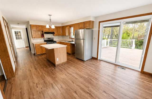 For Rent: 14 Wheelwright Rd, Barre, MA 3 Bed | 2 Bath photos photos