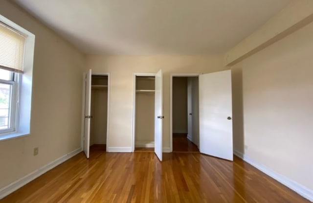 70-01 113th St - 70-01 113th Street, Queens, NY 11375