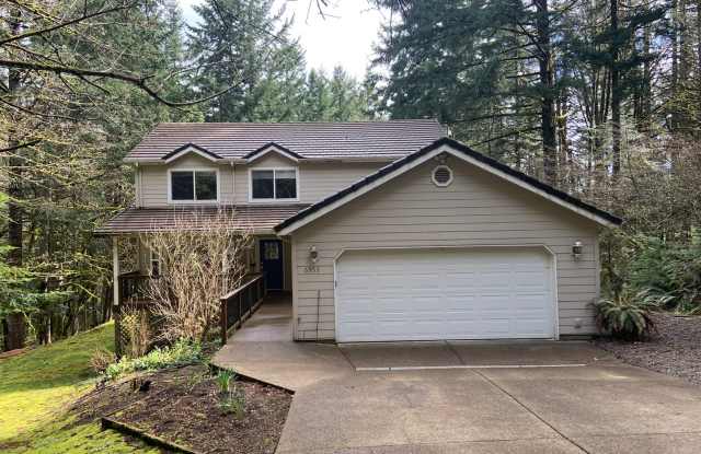 Escape to the Serene Beauty of Vineyard Mountain in This 4-Bedroom, 4-Bathroom House - 6955 Northwest Pinot Place, Benton County, OR 97330