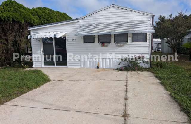 Gated, spacious one bedroom home Gallery 1