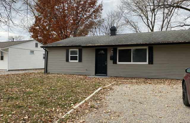 LIMITED TIME**NO APPLICATION FEE**1/2 OFF DEPOSIT** - 1143 Saint Rose Lane, Cahokia, IL 62206