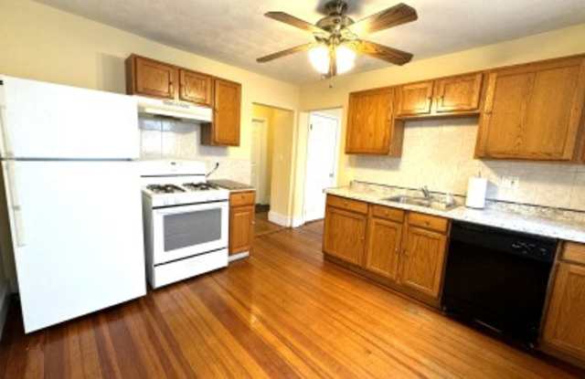 4057 Washington St photos photos