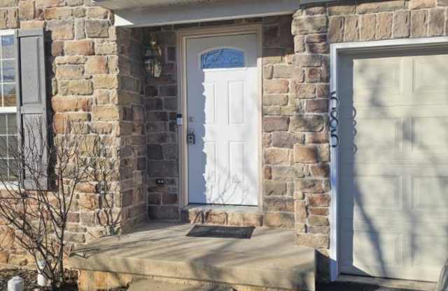 585 Thomas Armor Drive photos photos