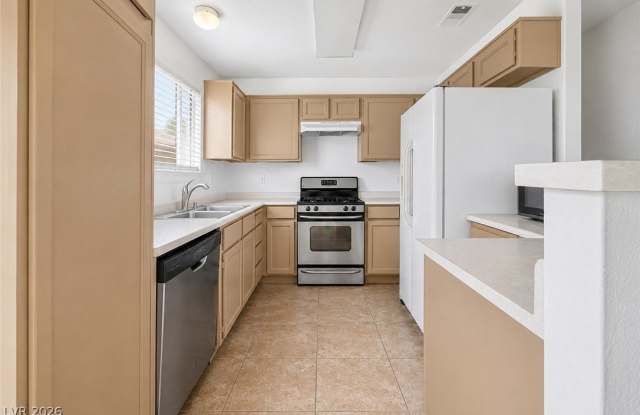 5412 Moonstruck Avenue Gallery 2