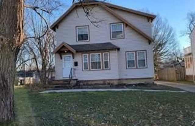 1171 Richmond Road - 1171 Richmond Road, Lyndhurst, OH 44124