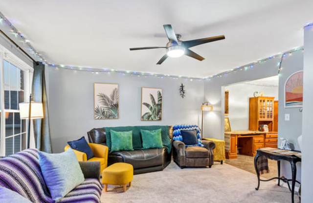963 Shadow Pine Dr Gallery 2