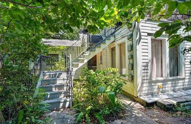 409 ROSA Avenue Gallery 2