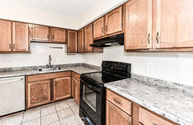 5704 Independence Cir. Gallery 3