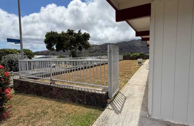 Single family home in Hawaii Kai photos photos