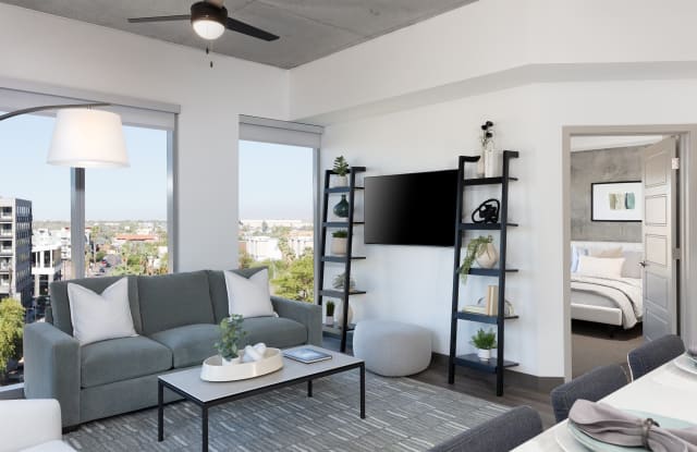 AVE Phoenix Sky Gallery 3