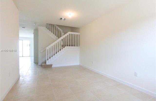 10394 W 34 ct Gallery 2