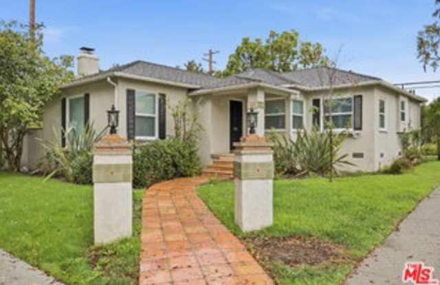 4236 Elenda Street photos photos