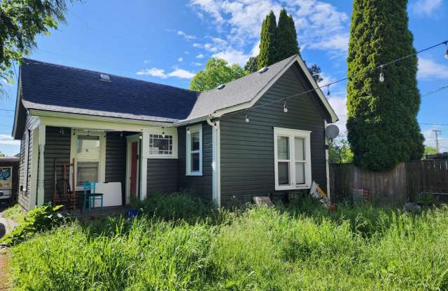 Pre-Leasing for September - 2bed/1bath Standalone Unit photos photos