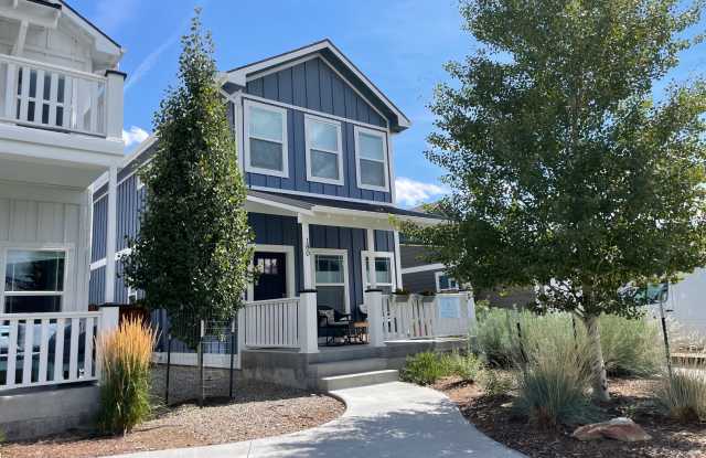 180 Barnwood Circle photos photos