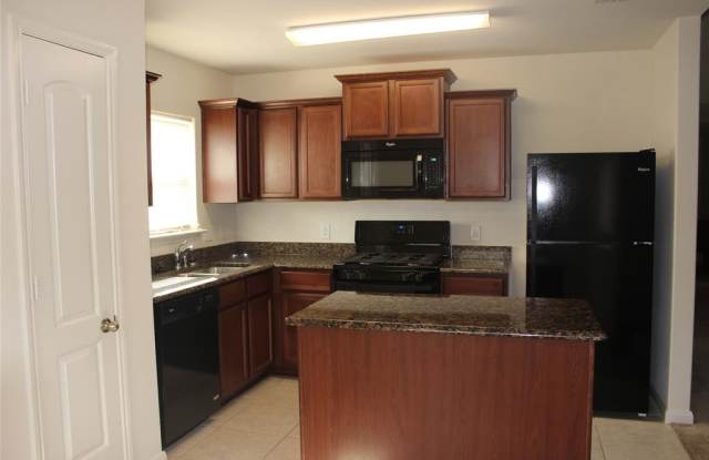 2227 Sumac Drive Gallery 2