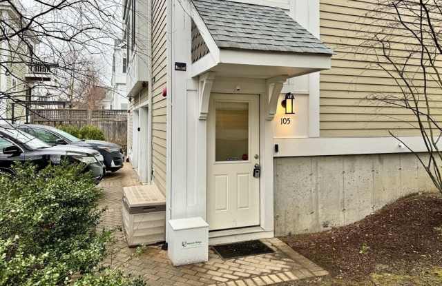 105 Harvey St 105 Gallery 2