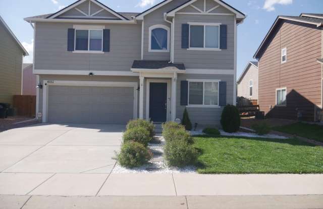 2 Story Stunner in Widefield - $2650/Mos Pet Friendly 4 Bedroom/2.5 Bath photos photos