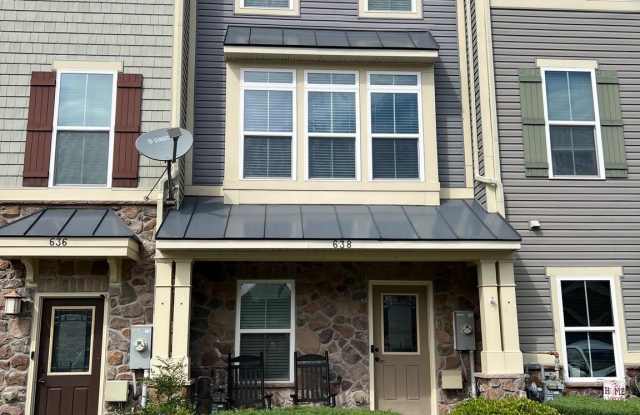 638 RAVENWOOD DRIVE photos photos