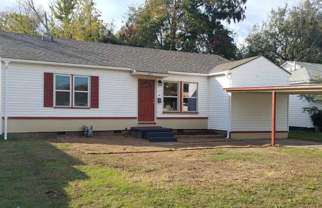 355 N Oak Gallery 1
