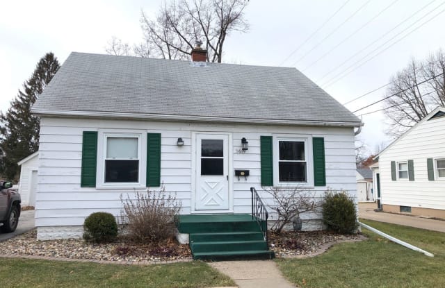 3619 12th St - 3619 12th Street, East Moline, IL 61244