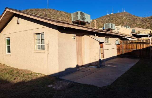 11620 North 17th Drive photos photos