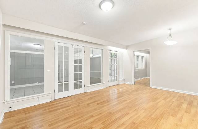 5566 Pine Lane Dr Gallery 2