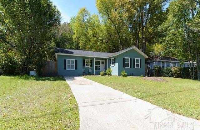 4513 Versailles Dr photos photos