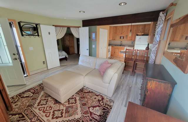 Beautiful One Bedroom Condo in Shanahan Ridge in Southwest Boulder photos photos