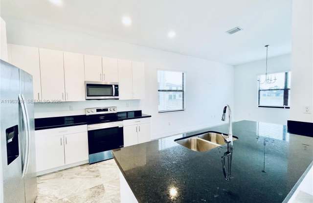 5673 CERVA LN photos photos