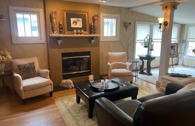 1823 West Shore Dr Gallery 2