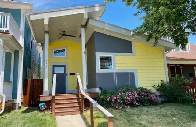 Stunning 3 Bed, 2.5 Bath Contemporary Home in the Heart of Fountain Square photos photos