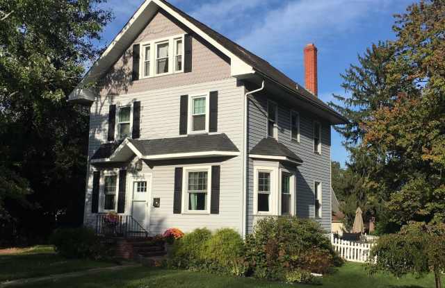 428 LAKEVIEW Avenue photos photos