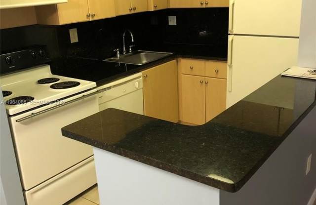 7130 NW 179th St photos photos