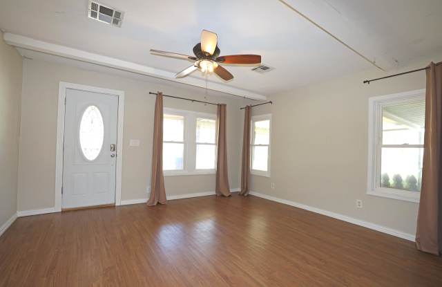 525 East Jackson Avenue photos photos