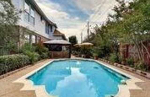 3015 Redstone Drive Gallery 2