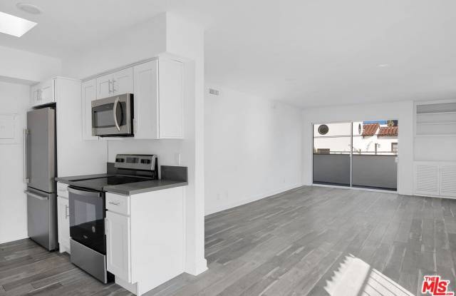 1610 S Beverly Glen Blvd photos photos