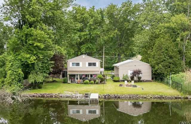 9470 Horseshoe Island Road photos photos